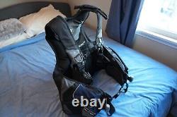 AQUA LUNG Axiom I3 BCD XL Great condition