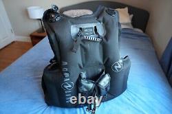 AQUA LUNG Axiom I3 BCD XL Great condition