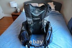 AQUA LUNG Axiom I3 BCD XL Great condition