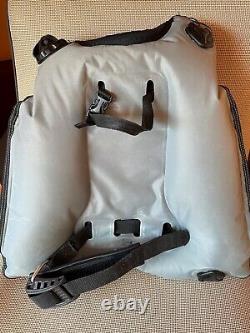 AQUA LUNG ZUMA Weight Integrated Travel Scuba BCD Small / Medium Excellent