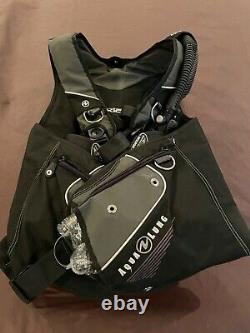 Aqualung Axiom BCD (buoyancy compensator device), weight integrated, size XL