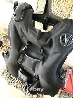 Aqualung DIMENSION SCUBA Dive BCD, Size Large, Weight Integrated BC