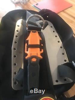 BCD OMS steel backplate with single tank adaptor and Halcyon wing. OMS knife