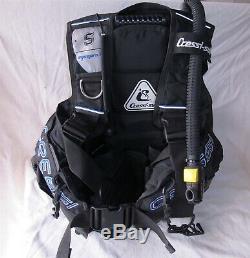 Cressi-Sub Aquapro 5 Buoyancy Control Device BCD size SMALL (Used Once) With Hose