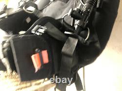 Dacor THE RIG SCUBA Dive BCD, Size Medium BC, Weight Integrated