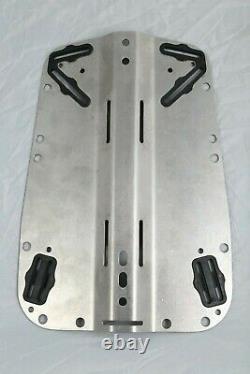 Deep Sea Supply (DSS) Stainless Backplate size Medium