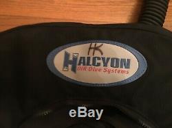 Halcyon Evolve 60 Wing Excellent Condition FREE SHIPPING