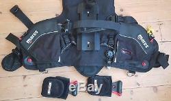 Mares Vector 1000 mrs BCD with integrated weight pockets XS good condition