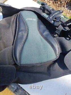 NEW Oceanic Cruz BCD with Integrated Weight Pockets, Large Scuba Diving