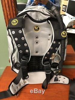 Poseidon One Wing Harness/bladder Large. Perfect for scuba diving or CCR