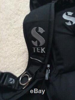 ScubaPro S-Tek, RecTek BCD With Air2 Size M/L Scuba Vest