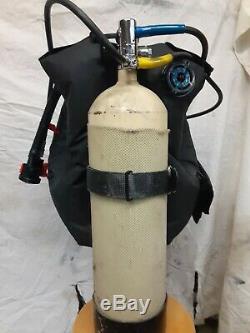 Scuba Pro Bcd With Primary And Secondary Regulators, Hoses And Gauge Assembly