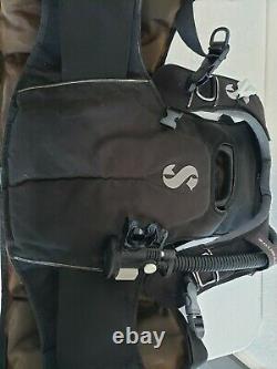 Scubapro Glide Plus BCD With Air2 Size Medium