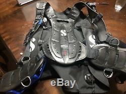 Scubapro Hydros Pro with 5th Gen. Air2 BCD Blue Mens Large