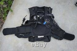 Scubapro Knighthawk BCD Size Large Weight Integrated Scuba Diving