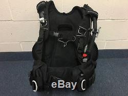 Scubapro Nighthawk BCD with Air2 Octo/Inflator Size Medium