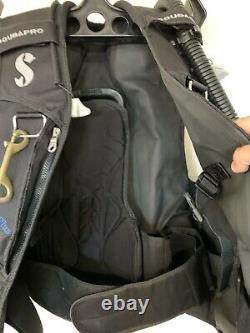 Size Large Scubapro Classic Plus BCD with Air2 Octo used on 52 Openwater Dives