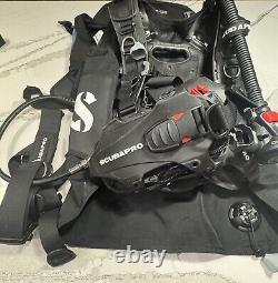 Used Scubapro Hydros Pro with Air2 BCD-Black Medium