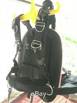 XL DIVE RITE BCD TECH SCUBA HARNESS and HOG WING, D. R. BACK PLATE, INFLATOR