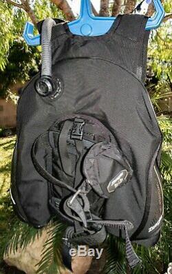 Zeagle Covert Travel Scuba Diving BCD Excellent Condition. Size Medium, Used